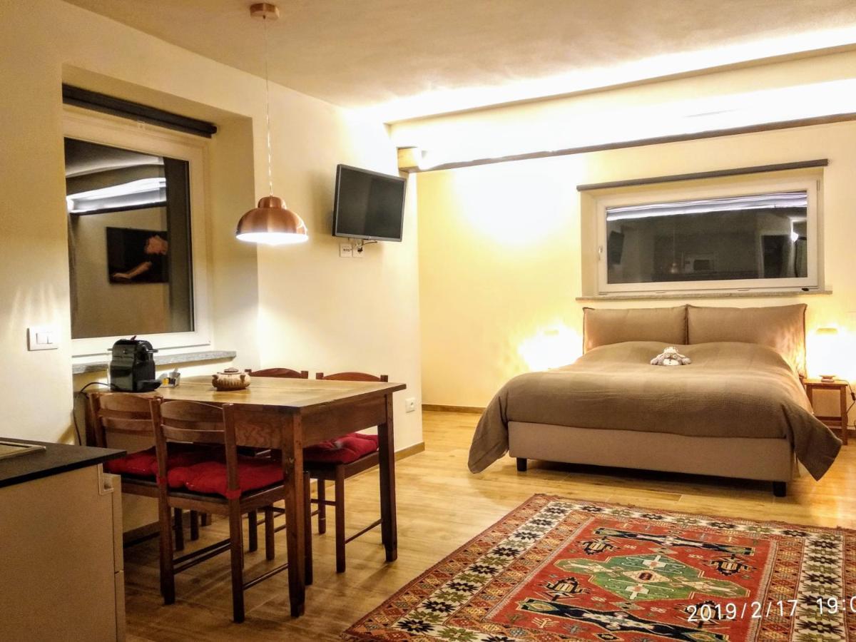 Chiara Suite Aosta Exterior foto